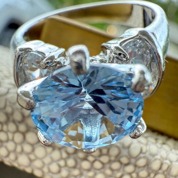 Statement Silver Tone Ring Large Blue Stone Round Cut Side Accents Size 9 - Picture 3 of 17
